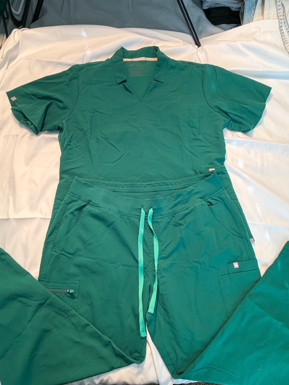 FIGS Women's Teal V-Notch Short Sleeve and Pants SET